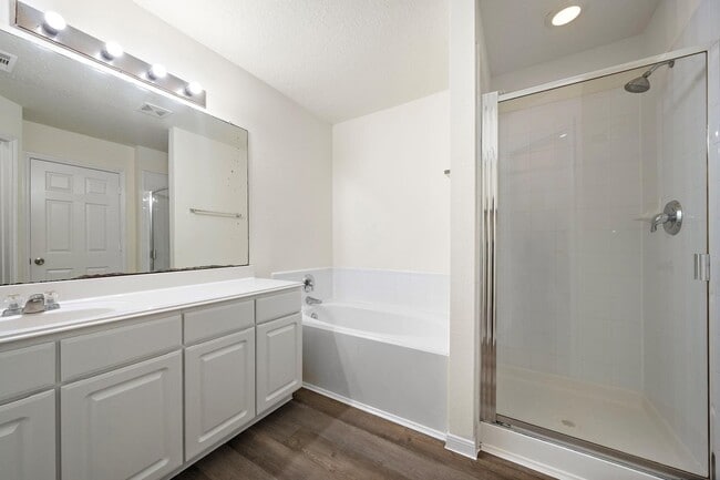 Building Photo - 3235 Clipper Winds Way