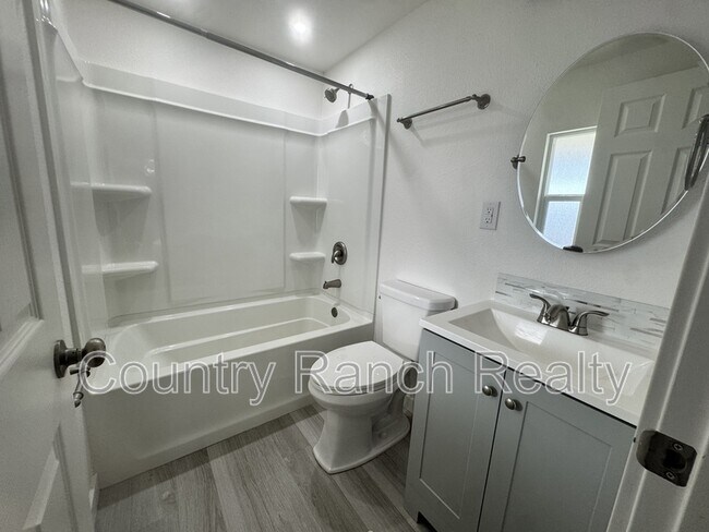 Building Photo - 5672 Pearl St