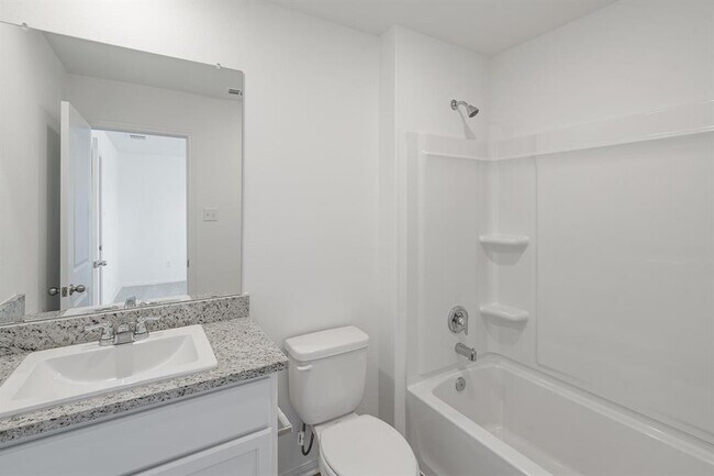 Building Photo - 120 Desert Hare Dr