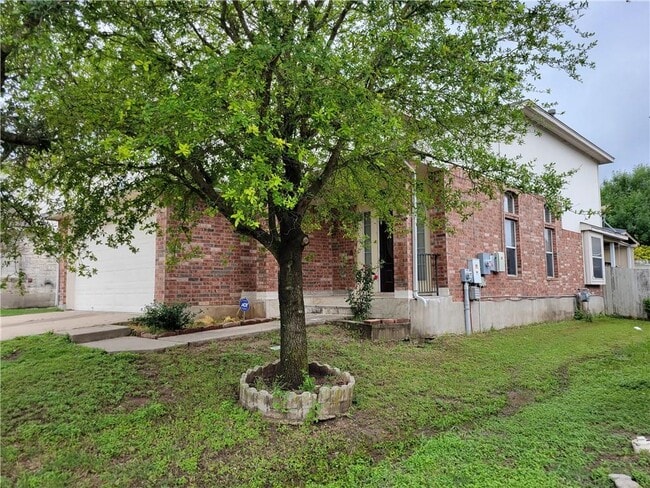 Building Photo - 312 Sweet Leaf Ln