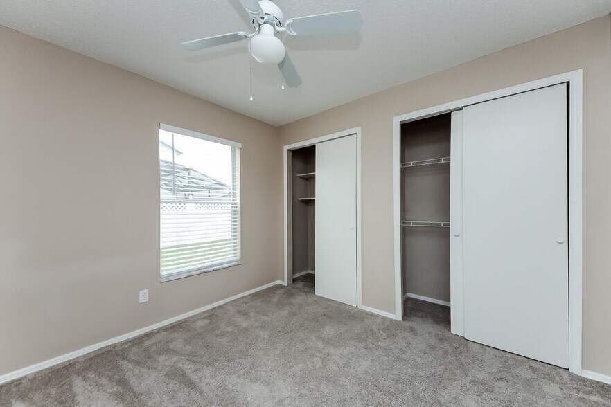 Building Photo - 3100 Orchard Pl