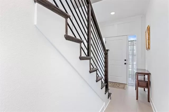 Entry way - 7345 Griffey St