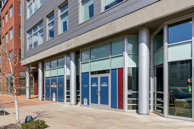Building Photo - 11582 Colony Row