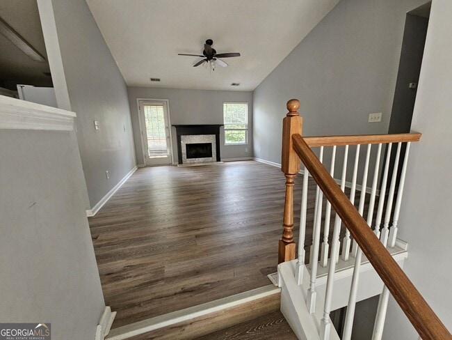 Building Photo - 1406 Flanagan Mill Dr