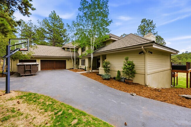 Building Photo - 29596 Targhee Ln