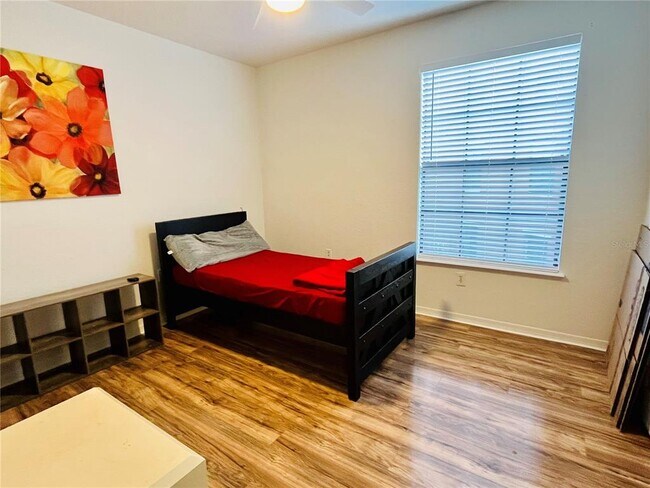 Building Photo - 6141 Metrowest Blvd