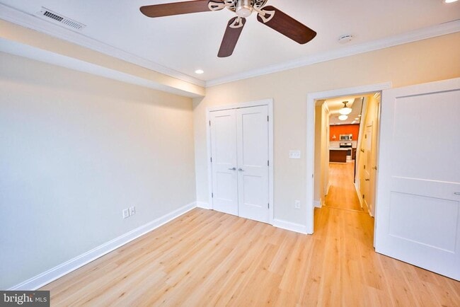 Building Photo - 907 Stiles St