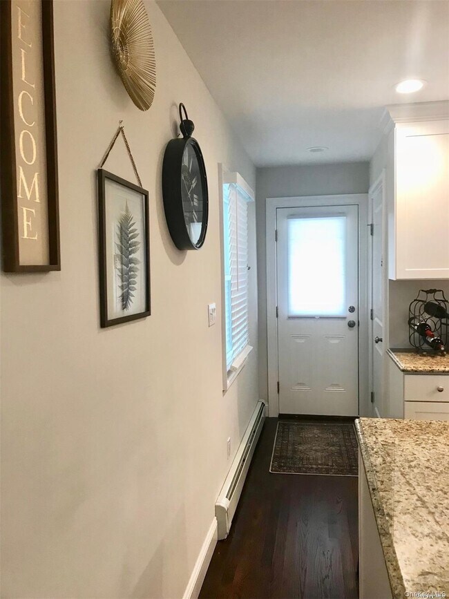 Building Photo - 9 North St