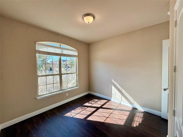 Building Photo - 1805 Ryedale Dr