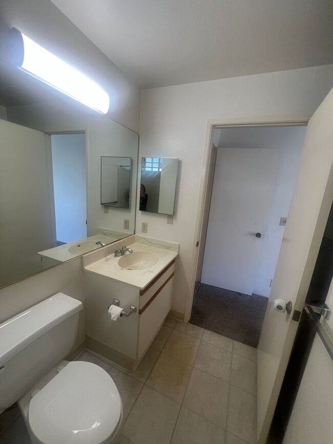 Building Photo - Makakilo Cliffs 2 bedroom Panoramic Views and Cool Breezes