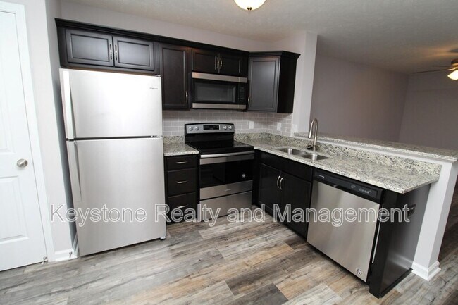 Building Photo - 1611 Railton Ct