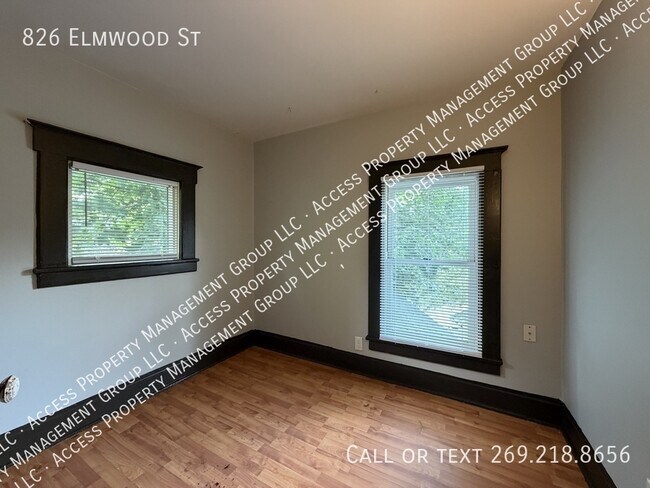 Building Photo - 826 Elmwood St