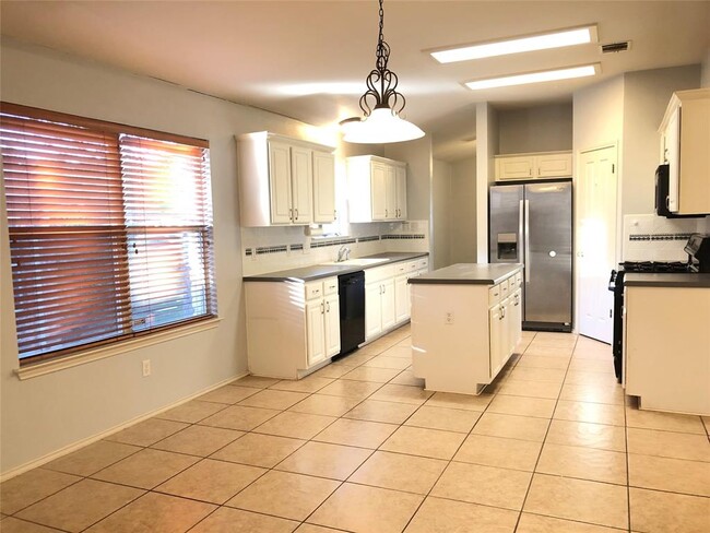 Building Photo - 8117 Osborne Dr