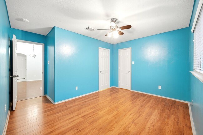 Building Photo - 6931 Hamilton Falls Ln