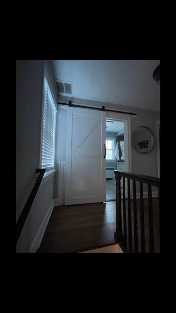 Building Photo - 25 N Doughty Ave