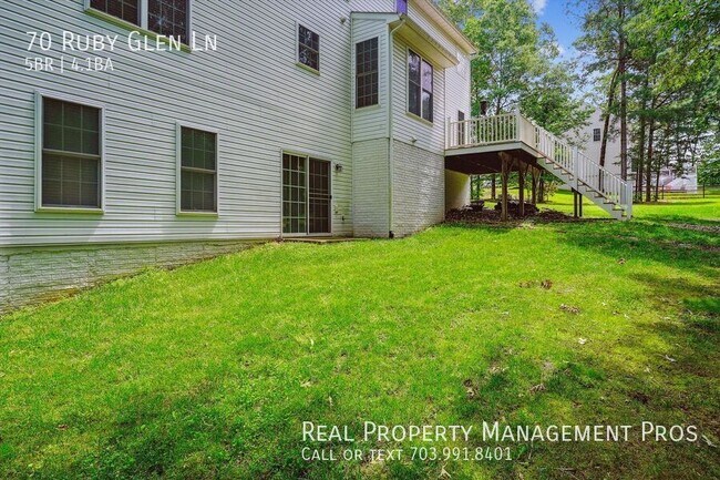 Building Photo - 70 Ruby Glen Ln