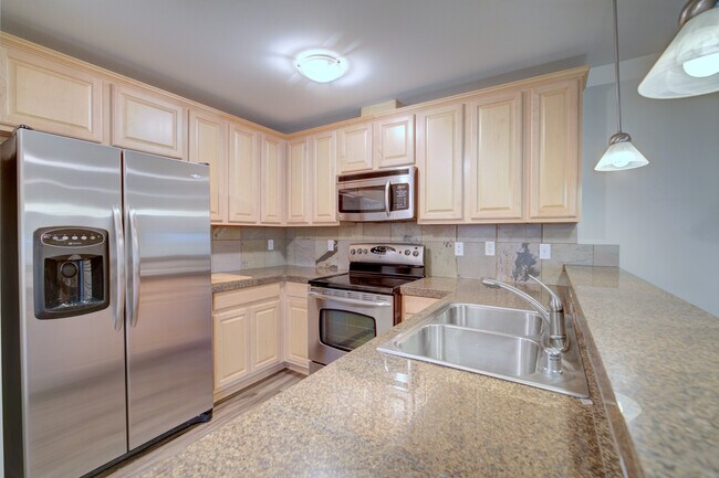 Building Photo - 11306 124th Ave NE