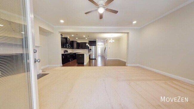Building Photo - 371 Roberts Ridge Dr