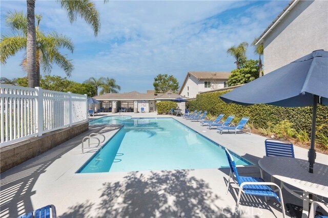 Building Photo - 1614 E Sedona Dr