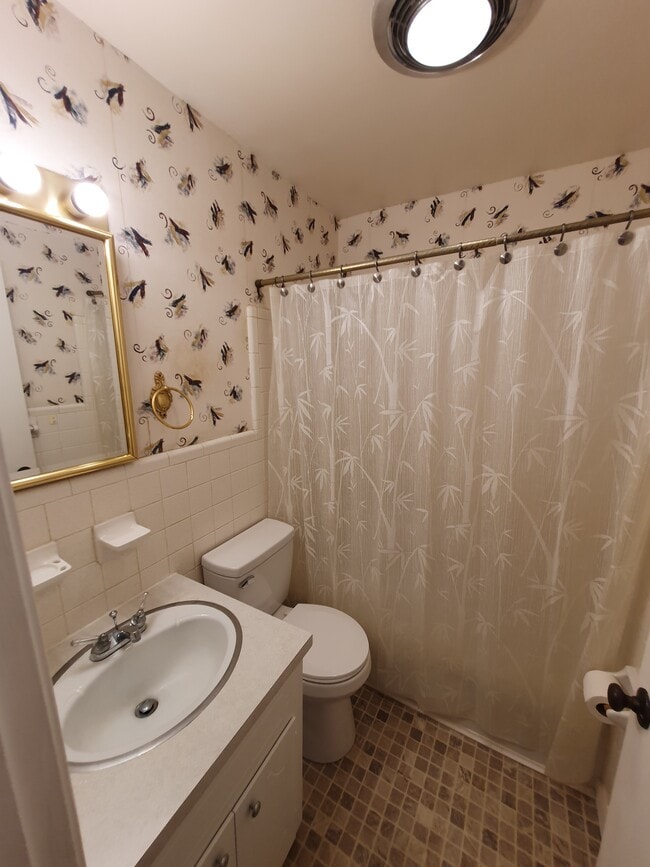 Building Photo - 1110 Compass Creek Dr