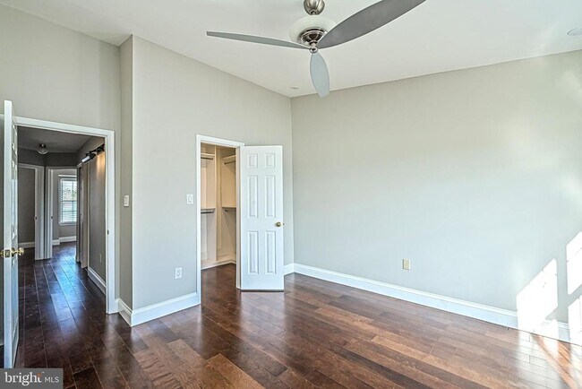 Building Photo - 44171 Paget Terrace