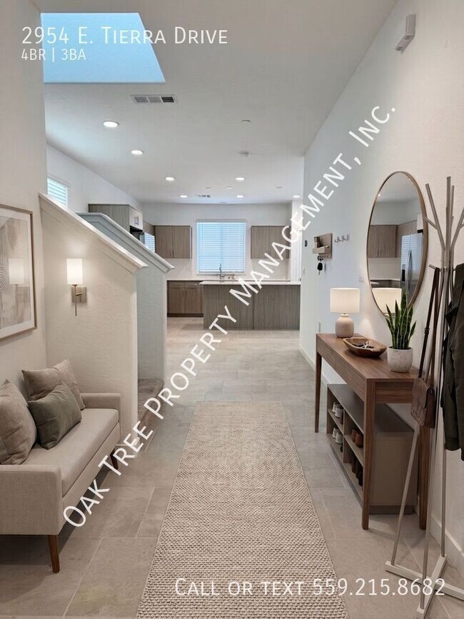 Building Photo - 2954 E Tierra Dr