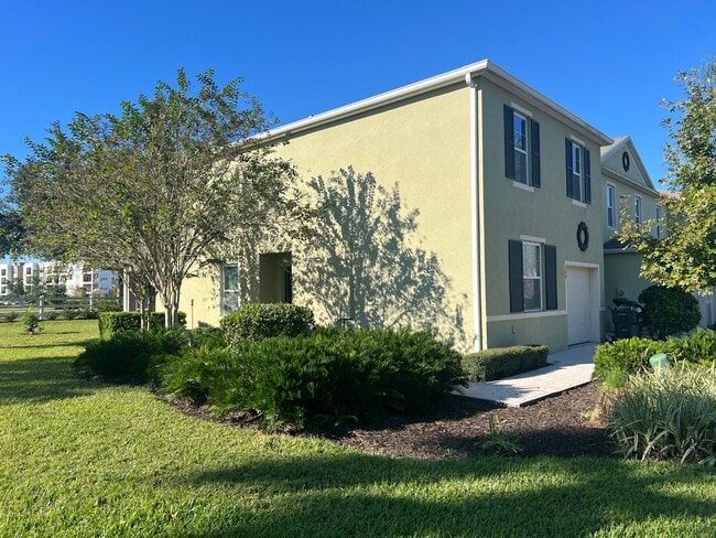 Building Photo - 104 Arbor Lakes Dr