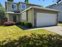 Building Photo - 3Bd/2.5Ba Duvall House