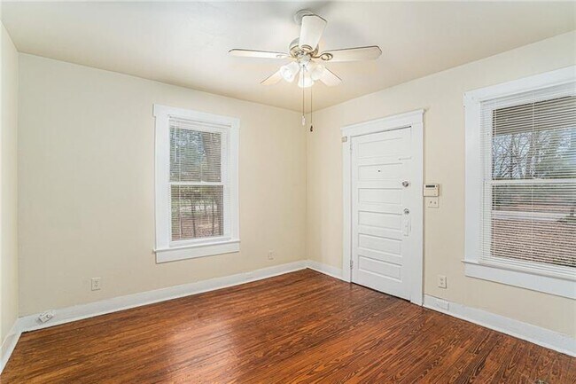 Building Photo - 3110 Rockbridge Rd