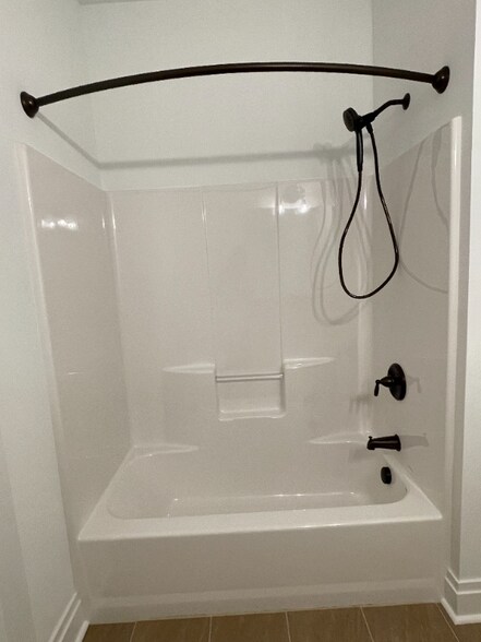 Building Photo - 41 W Lemon St