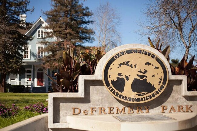 Building Photo - 1072 18th Street