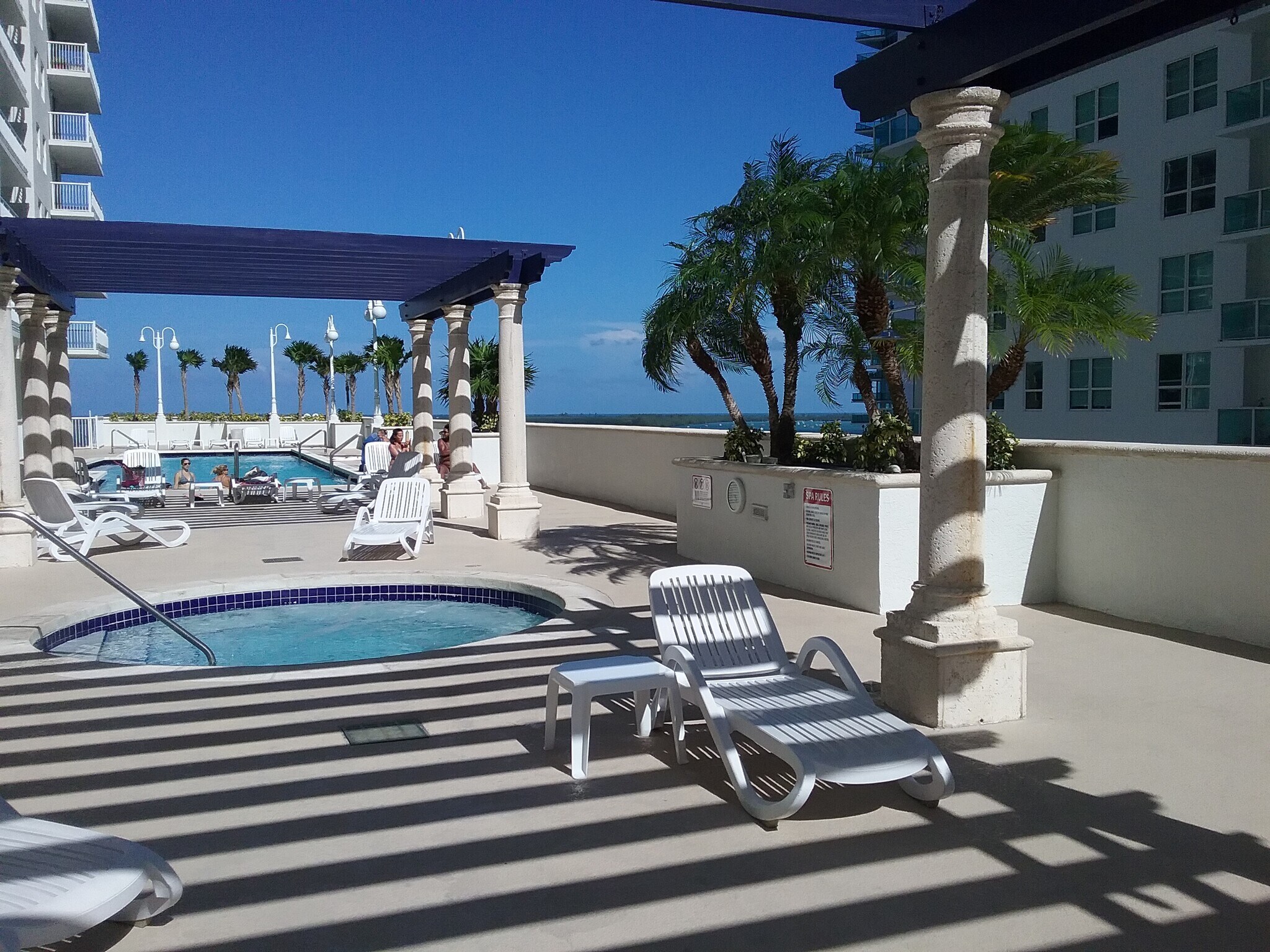Building Photo - 1200 Brickell Bay Dr