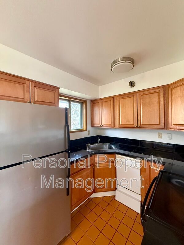 Building Photo - 7614 Indiana St