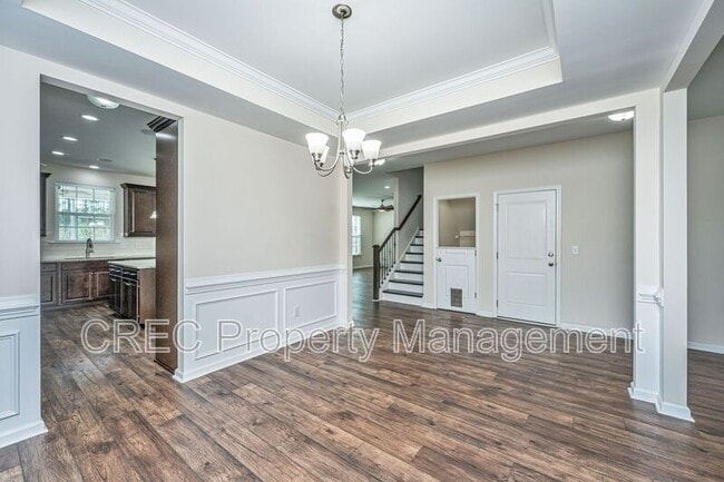 Building Photo - 201 Bigleaf Ct