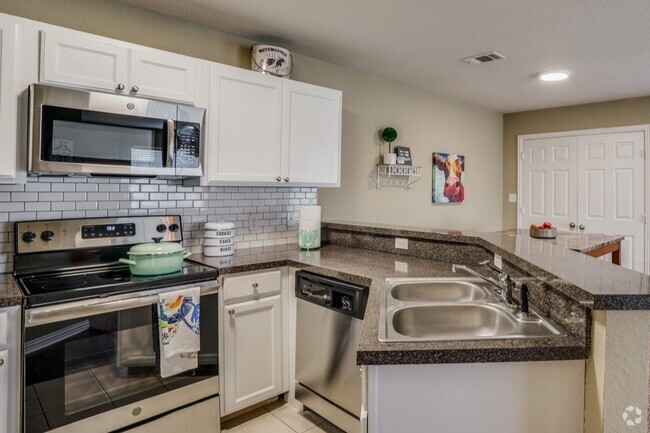 Upstairs Kitchen (Upgraded) - Woodhaven Villas