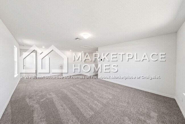 Building Photo - 400 Horizon Pointe