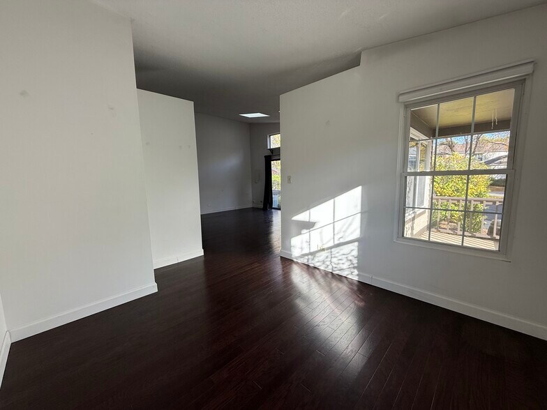 Building Photo - 1826 Appaloosa Dr