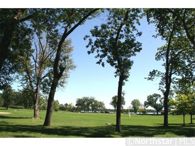 Building Photo - 3124 W Bde Maka Ska Blvd