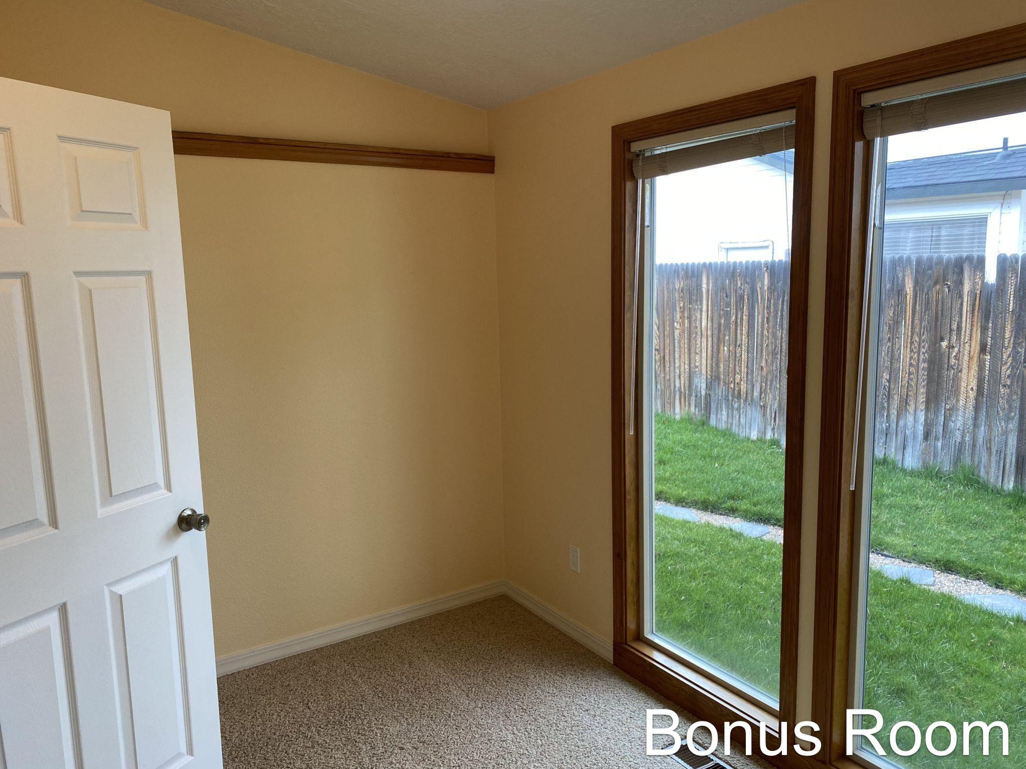 Building Photo - 9835 W Alliance Dr