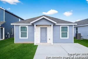 Primary Photo - 8830 Pyron Pl
