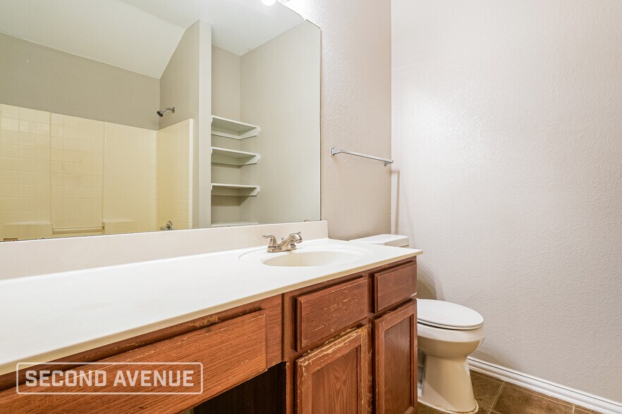 Building Photo - 4831 Tecate Ct