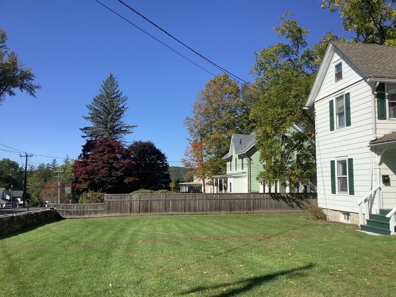 Front Yard & Neighbors - 18 Hospital Hill Rd
