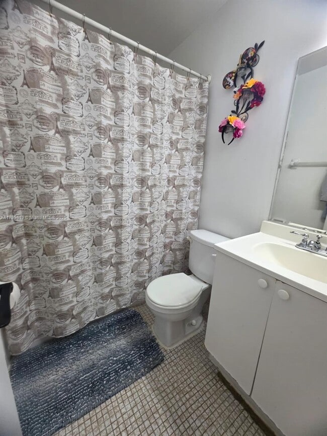 Building Photo - 15629 SW 73rd Cir Terrace