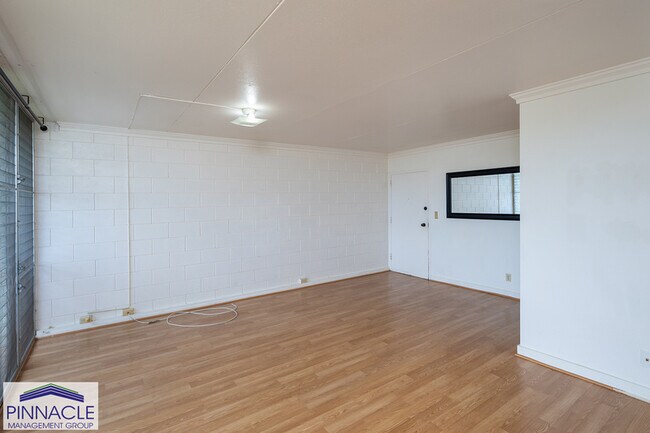 Building Photo - 95-029 Kuahelani Ave