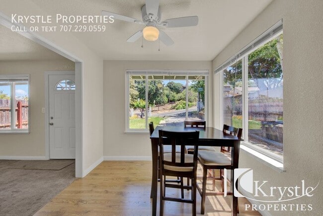 Building Photo - Lovely bungalow in the beautiful, rural co...