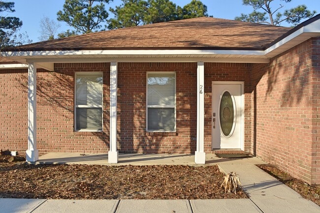 Building Photo - 26 Village Ln