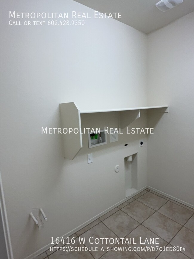 Building Photo - 16416 W Cottontail Ln