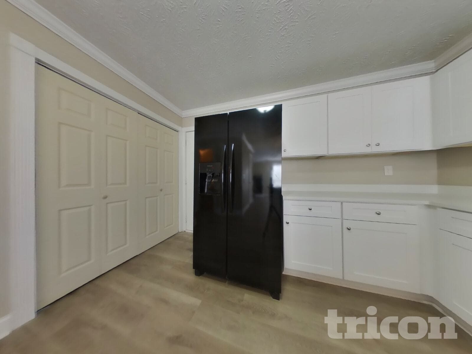 Building Photo - 3520 Willow Tree Cir