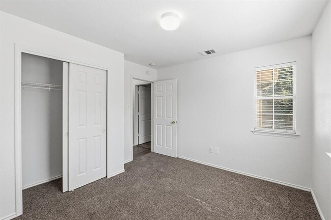 Building Photo - 14512 Harris Ridge Blvd