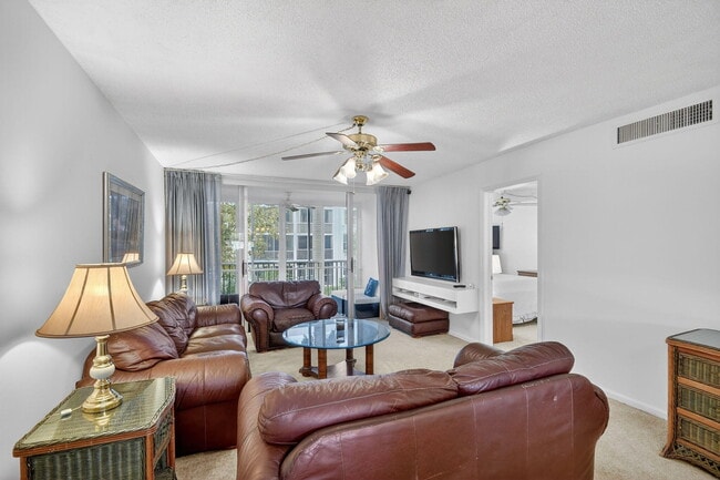 Building Photo - 2016 S Federal Hwy